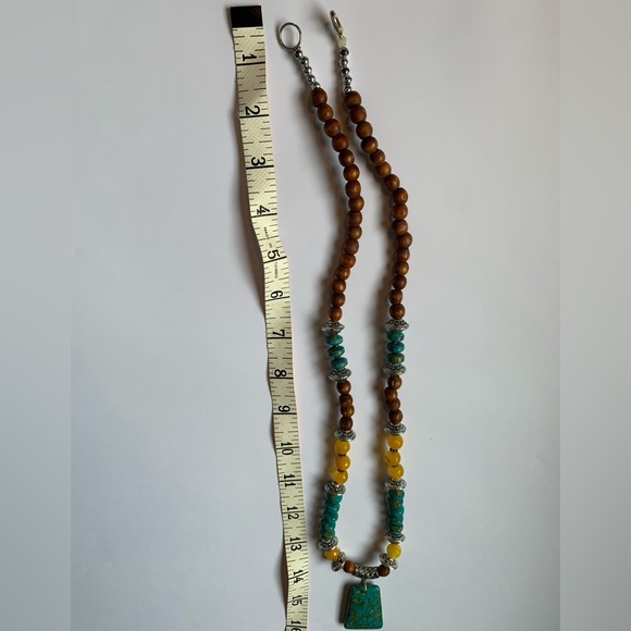 28 1/2" necklace with Large turquoise color pendant and beadwork - Picture 5 of 11